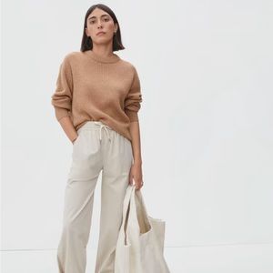 Everlane Alpaca Crew Sweater, Warm Taupe - Size M